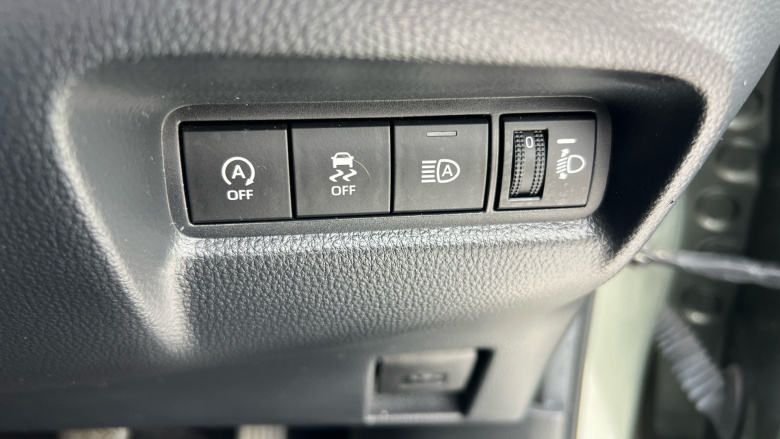 Toyota Aygo X 1.0 VVT-i Edge 5dr Petrol Hatchback